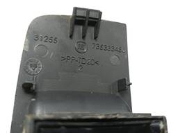 BOTAO INTERRUPTOR VIDRO DIANT. ESQUERDO PALIO SIENA 05/20