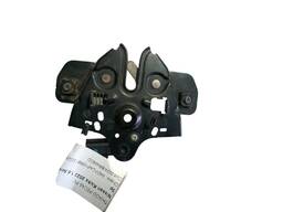 Fechadura Inferior Capo Dianteiro Versa 2021/ Kicks 2017/