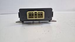 MÓDULO AMPLIFICADOR ANTENA MITSUBISHI PAJERO 2002