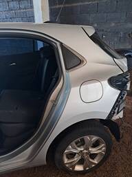 Recorte Lateral Traseiro Esquerdo Chevrolet Onix Hatch 2021