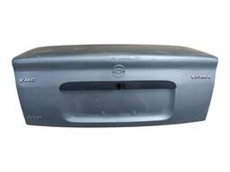 Tampa Traseira Corsa Classic 1998 a 2005 Furo Cilindro Meio