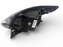 FAROL DIREITO ARGO CRONOS 2018 A  2023 C/LED