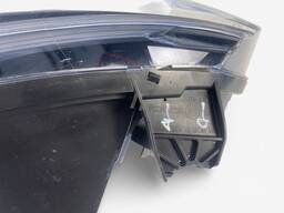 FAROL ESQUERDO ARGO CRONOS 2018 A 2023 C/ LED