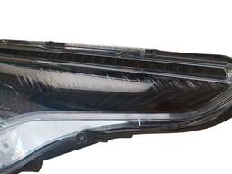 FAROL ESQUERDO ARGO CRONOS 2018 2019/ S/ LED (DETALHE)