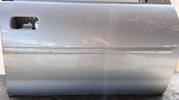 PORTA DIANTEIRA DIREITA CORSA / CLASSIC 1996 1997 A 2016