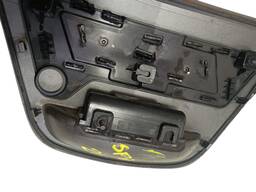 MOLDURA MAÇANETA TAMPA TRASEIRA SPIN 2013 A 2018 S/BOTAO