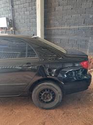 Recorte Lateral Traseiro Esquerdo Toyota Corolla 2003 a 2008