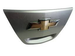 MOLDURA MAÇANETA TAMPA TRASEIRA SPIN 2013 A 2018 C/BOTAO