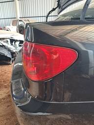 Lanterna Traseira Direita Corolla 2003 a 2008 (canto)
