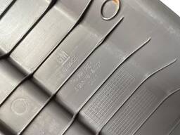 MOLDURA INFERIOR PORTA MALAS GM MERIVA 2003 A 2012