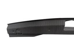 MOLDURA INFERIOR PORTA MALAS GM MERIVA 2003 A 2012