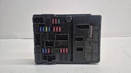 CAIXA FUSÍVEL BCM NISSAN MARCH 2013 A 2016