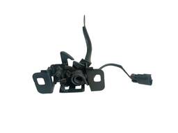 FECHADURA CAPO DIANTEIRO TRACKER 2014 A 2019