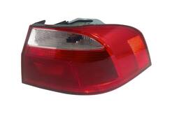 Lanterna Traseira Direita Voyage G6 G7 (canto)