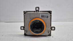 REATOR FAROL XENOM AUDI A4 2014