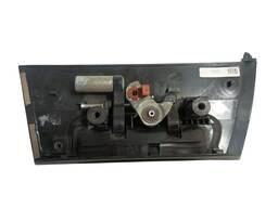 MAÇANETA EXTERNA TRASEIRA ESQUERDA HRV 2017 A 2021