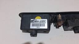 COMANDO DE VIDRO ELETRICO LADO MOTORISTA RENEGADE 2015/23 