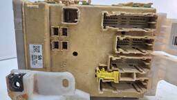 CAIXA FUSÍVEL BSI TOYOTA COROLLA 2.0 2013 2014 2015