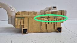 CAIXA FUSÍVEL BSI TOYOTA COROLLA 2.0 2013 2014 2015