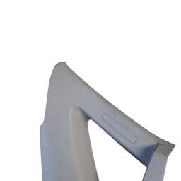 MOLDURA TRASEIRA ESQUERDA GM VECTRA 1999/2001 