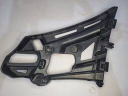 SUPORTE PARA-CHOQUE TRASEIRO ESQUERDO PEUGEOT 208 2025 98360