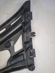 SUPORTE PARA-CHOQUE TRASEIRO ESQUERDO PEUGEOT 208 2025 98360