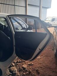 Porta Traseira Direita HB20 Sedan 2013 a 2019 Somente Porta