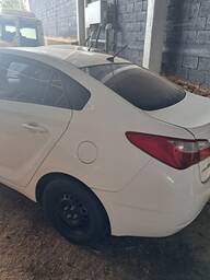 Recorte Lateral Traseiro Esquerdo Hb20 Sedan 2014 a 2019