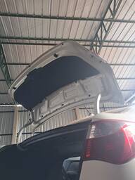 Tampa Traseira HB20 Sedan 2013 a 2019 C/ Furo Cilindro
