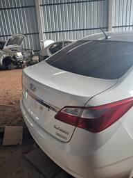 Tampa Traseira HB20 Sedan 2013 a 2019 C/ Furo Cilindro