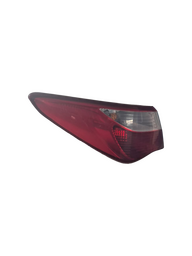 Lanterna Traseira Esquerda HB20 Sedan 2013 a 2019 (canto)