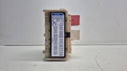 CAIXA FUSÍVEL TOYOTA COROLLA 1.8 2.0 2009 A 2015