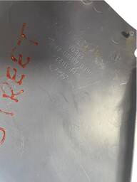 ACABAMENTO LATERAL TRASEIRO ESQ. FORD FIESTA 96 A 2001