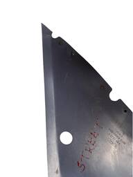 ACABAMENTO LATERAL TRASEIRO ESQ. FORD FIESTA 96 A 2001