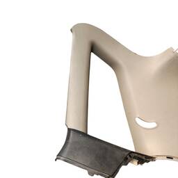 ACABAMENTO COLUNA TRASEIRA DIREITA AUDI A3 99/06