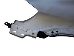 PARALAMA DIREITO CHEVROLET ZAFIRA 2001 2002 A 2012 C/ MOLDUR