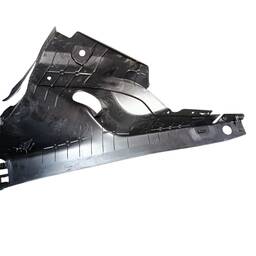 ACABAMENTO COLUNA TRASEIRA DIREITA ONIX 2014