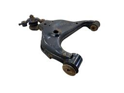 BANDEJA DIANTEIRA DIREITA INFERIOR HILUX SW4 2006 A 2015