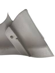 MOLDURA ACABAMENTO PORTA MALAS L.E NISSAN MARCH 