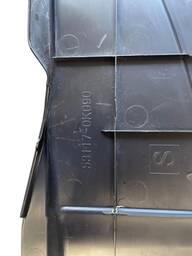 MOLDURA SUPERIOR PAINEL FRONTAL HILUX SW4 2016/2020