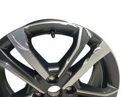 RODA LIGA LEVE ARO 16 FIAT PULSE (DETALHE) 