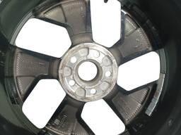 RODA DIAMANTADA ARO 17 NIVUS 2021 A 2024 (DETALHE)