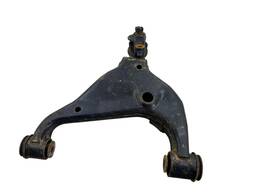 BANDEJA DIANTEIRA ESQUERDA INFERIOR HILUX SW4 2006 A 2015