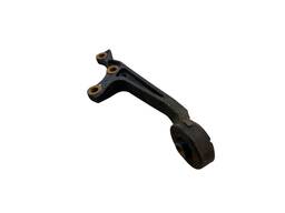 SUPORTE ESQUERDO DIFERENCIAL DIANTEIRO HILUX 2.5 3.0 05 A 15