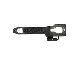 SUPORTE MAÇANETA DIANTEIRA DIREITA HILUX 2005 A 2011