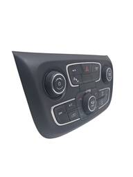 Comando Ar Condicionado/Som Jeep Compass 17/21 S/ Auto Park 53246151