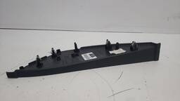 ACABAMENTO PAINEL DIREITO BMW X1 2016 A 2022