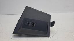 MOLDURA CONSOLE ENTRADA USB BMW X1 2016 A 2022