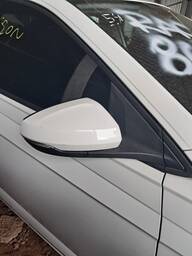 Retrovisor Direito Polo Virtus 2018 a 2025 C/ Pisca Elétrico