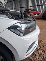 Farol Direito Volkswagen Polo Virtus 2018 a 2022 Recuperado